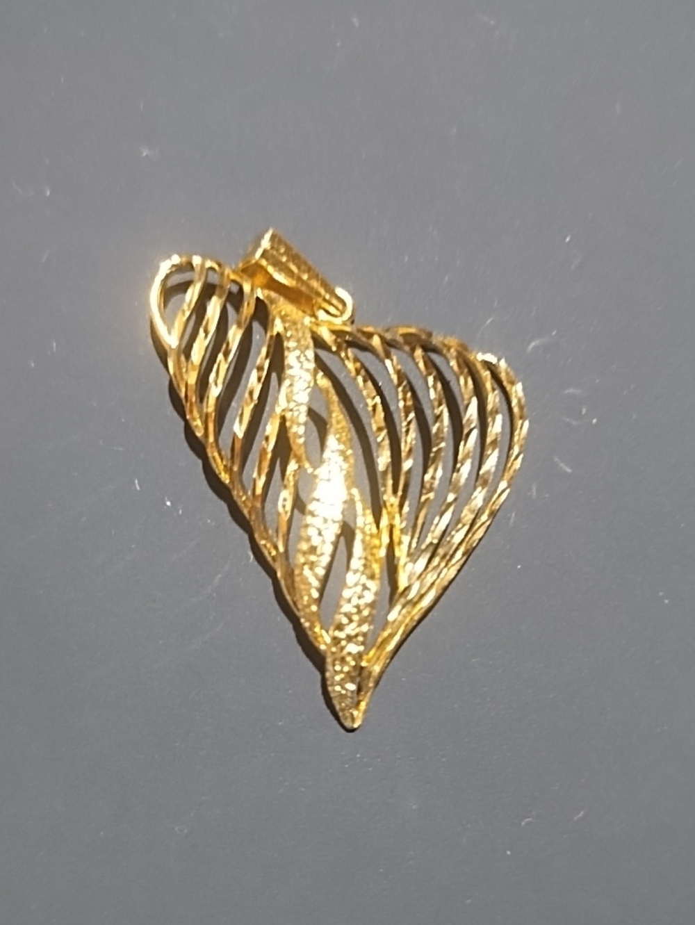14kt heart Pendant